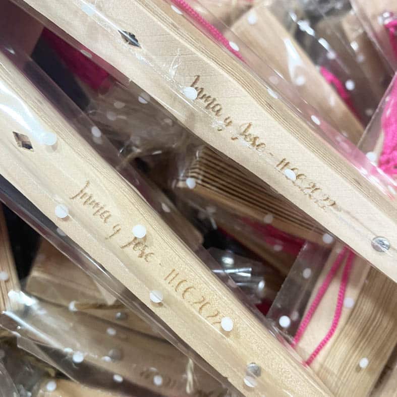 Abanicos personalizados para bautizos