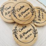 Abridor de madera personalizado