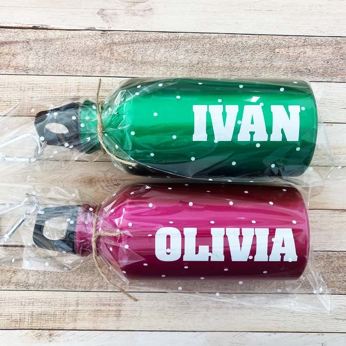 botellas de agua personalizadas para boda​